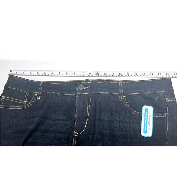 Old Navy jeans bermuda length denim shorts plus size 22 NEW - Picture 3 of 5